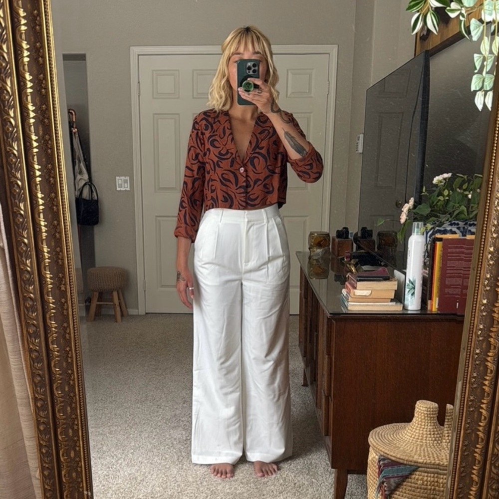Commense Solid Wide Leg Pants- White - Size Small, best for 26”-27” waist